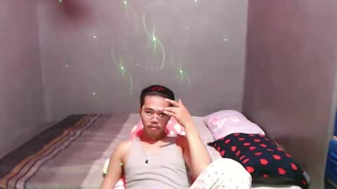 Snapshot of urfuckinghighness chatting on February 2025 12:59:01 PM ask me online show from February 2025 12:59:01 PM