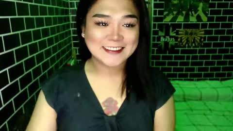 Dimple online show from September 2025 07:43:01 AM