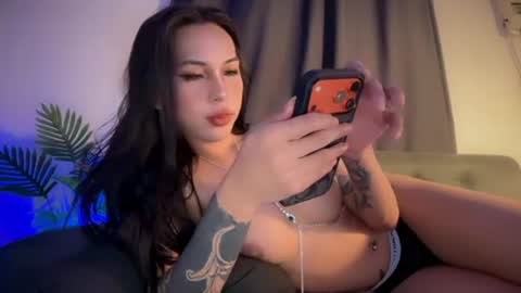 Snapshot of urgirl_nyx chatting on July 2026 12:58:01 AM N Y X online show from July 2026 12:58:01 AM