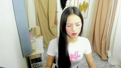 Snapshot of urgirlaira69 chatting on March 2026 06:17:02 AM im zhairaallison dont for get follow me online show from March 2026 06:17:02 AM