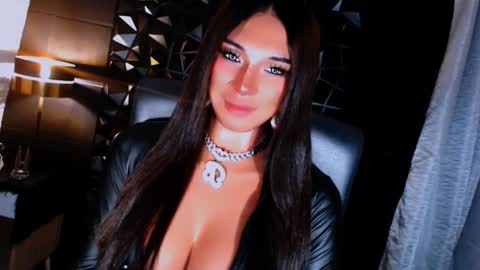 My bella 3 online show from September 2025 01:27:02 PM