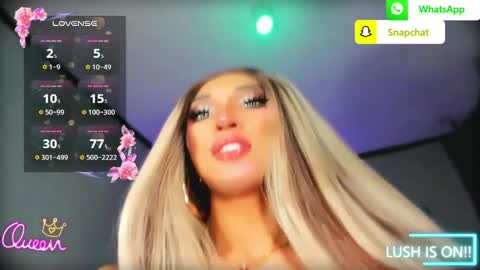 Snapshot of urgoddess_bella chatting on May 2026 01:35:01 AM My bella 3 online show from May 2026 01:35:01 AM