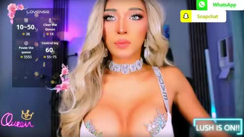 Snapshot of urgoddess_bella chatting on June 2026 01:18:01 AM My bella 3 online show from June 2026 01:18:01 AM