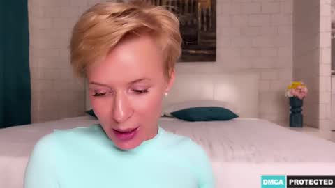 Jenny online show from February 2025 01:54:02 PM