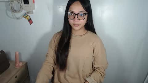 Snapshot of urhotangela chatting on February 2026 07:26:01 AM urhotangela online show from February 2026 07:26:01 AM