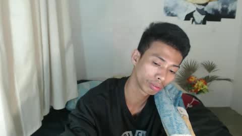 Snapshot of urhotfuckingass chatting on January 2025 03:06:01 PM richard online show from January 2025 03:06:01 PM