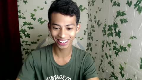 Snapshot of urhotfuckingass chatting on January 2025 10:55:01 PM richard online show from January 2025 10:55:01 PM