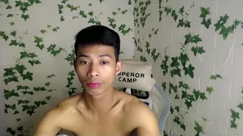 Snapshot of urhotfuckingass chatting on February 2025 05:25:01 AM richard online show from February 2025 05:25:01 AM