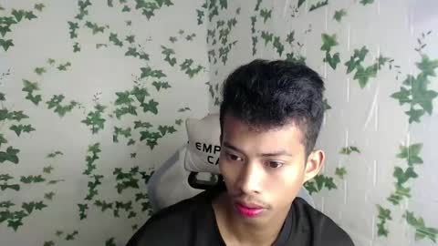 Snapshot of urhotfuckingass chatting on February 2025 12:30:01 AM richard online show from February 2025 12:30:01 AM