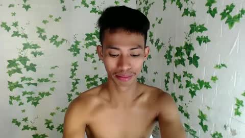 Snapshot of urhotfuckingass chatting on March 2025 12:42:01 AM richard online show from March 2025 12:42:01 AM