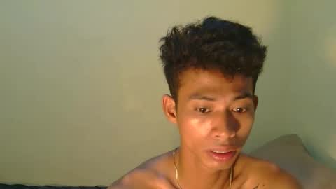 Snapshot of urhotfuckingass chatting on October 2025 01:58:02 AM richard online show from October 2025 01:58:02 AM