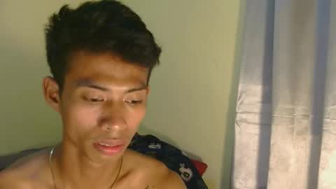 Snapshot of urhotfuckingass chatting on October 2025 10:35:02 AM richard online show from October 2025 10:35:02 AM