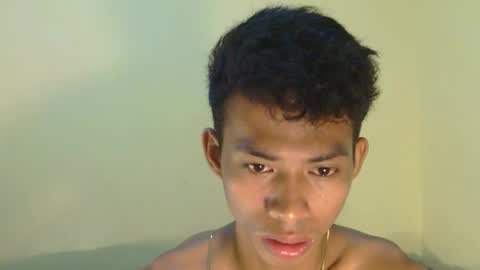 Snapshot of urhotfuckingass chatting on October 2025 10:51:02 PM richard online show from October 2025 10:51:02 PM