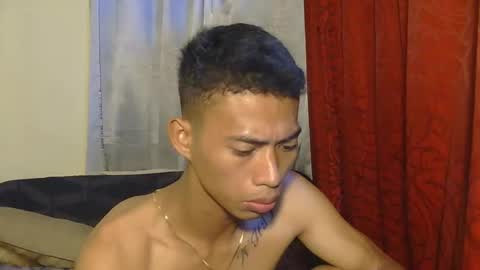 Snapshot of urhotfuckingass chatting on October 2025 09:06:02 AM richard online show from October 2025 09:06:02 AM