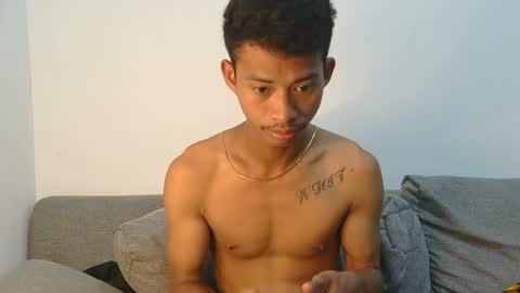 Snapshot of urhotfuckingass chatting on November 2025 10:53:02 PM richard online show from November 2025 10:53:02 PM