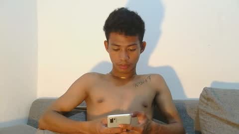 Snapshot of urhotfuckingass chatting on December 2025 01:27:01 PM richard online show from December 2025 01:27:01 PM