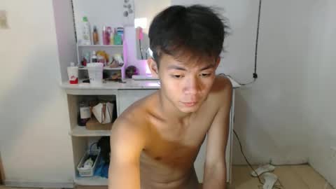 Snapshot of urhotpinoy_izaac chatting on November 2025 10:09:01 PM simeon ulok online show from November 2025 10:09:01 PM