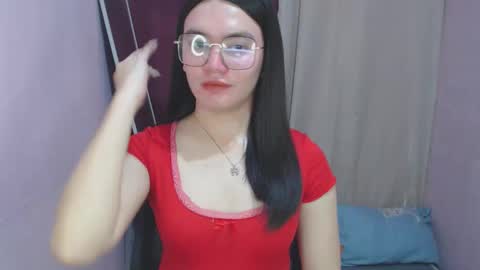 Snapshot of urhottiest_katey chatting on May 2026 06:20:02 AM Katey online show from May 2026 06:20:02 AM