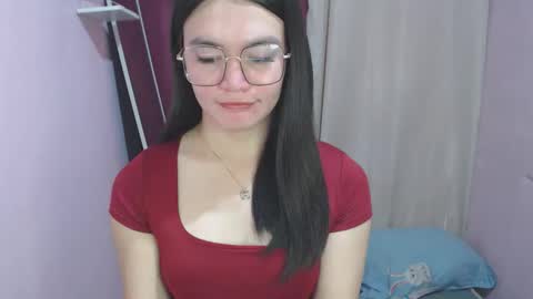 Snapshot of urhottiest_katey chatting on May 2026 04:52:01 AM Katey online show from May 2026 04:52:01 AM