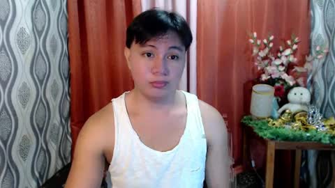 Snapshot of urhunky_ivan chatting on December 2024 03:53:02 PM urhunky_ivan online show from December 2024 03:53:02 PM