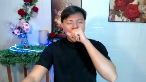 Snapshot of urhunky_ivan chatting on July 2026 04:43:02 PM urhunky_ivan online show from July 2026 04:43:02 PM