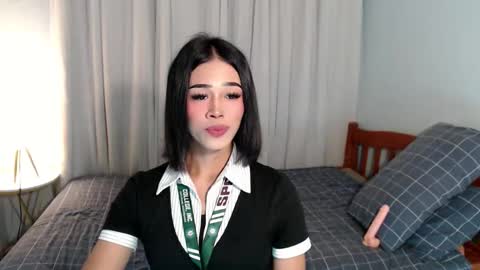 Snapshot of urlovely_jemma chatting on May 2026 12:11:01 PM urlovely_jemma online show from May 2026 12:11:01 PM
