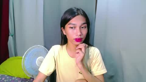 Snapshot of urloverjasmine_xx chatting on June 2026 03:25:01 AM urloverjasmine_xx online show from June 2026 03:25:01 AM