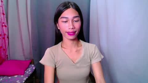 Snapshot of urloverjasmine_xx chatting on July 2026 12:35:01 AM urloverjasmine_xx online show from July 2026 12:35:01 AM
