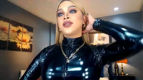 UrMajestyTyra online show from March 2025 12:21:01 AM