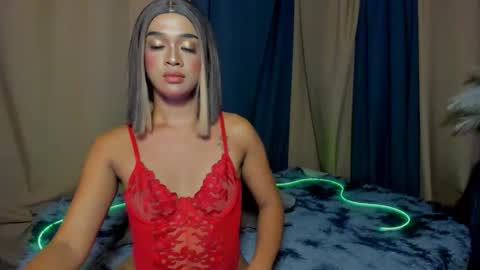 Snapshot of urmorenagoddess_xx chatting on May 2026 06:36:01 PM natalie online show from May 2026 06:36:01 PM