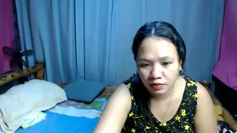 Snapshot of urpinay_singlemother chatting on June 2026 09:16:02 PM urpinay_singlemother online show from June 2026 09:16:02 PM