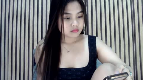 urpinaycutie online show from February 2025 12:38:02 PM