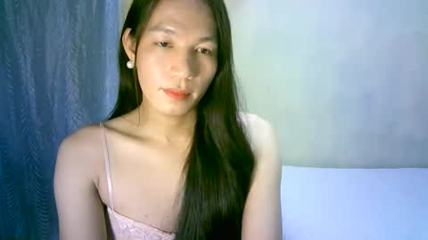 queen julia not into CHEAPGUY online show from January 2025 12:57:02 PM