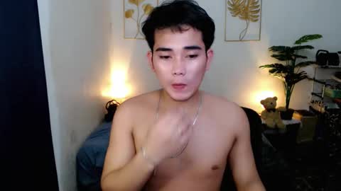 urpinoy_cummer online show from November 2025 11:35:01 AM