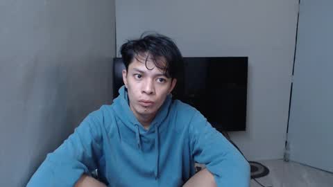 Snapshot of urpinoyasianx chatting on January 2025 06:27:02 PM Mel online show from January 2025 06:27:02 PM