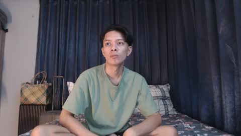 Snapshot of urpinoyasianx chatting on January 2025 02:15:01 PM Mel online show from January 2025 02:15:01 PM