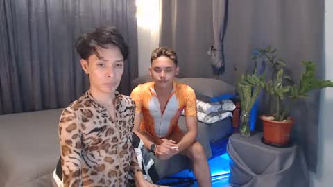 Snapshot of urpinoyasianx chatting on March 2025 06:27:01 AM Mel online show from March 2025 06:27:01 AM