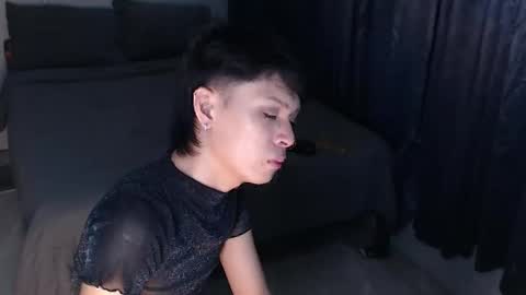 Snapshot of urpinoyasianx chatting on September 2025 11:37:02 AM Mel online show from September 2025 11:37:02 AM