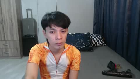 Snapshot of urpinoyasianx chatting on October 2025 06:34:02 AM Mel online show from October 2025 06:34:02 AM