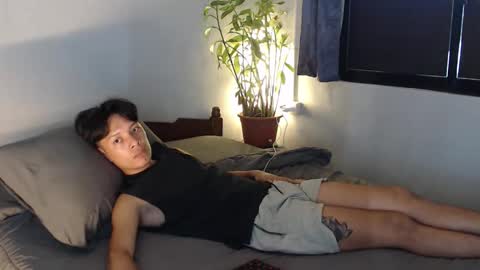 Snapshot of urpinoyasianx chatting on February 2026 03:46:02 AM Mel online show from February 2026 03:46:02 AM