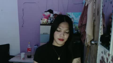 Snapshot of urpreciouspinayxxx chatting on November 2025 11:54:01 AM hi im kim online show from November 2025 11:54:01 AM