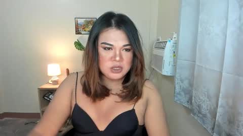 ursangredeia online show from October 2025 04:07:01 PM