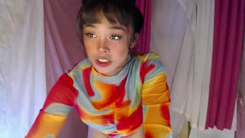 Snapshot of ursexy_debra chatting on November 2025 03:12:02 PM TYRA online show from November 2025 03:12:02 PM