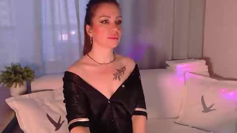 Silvia online show from May 2026 05:25:01 AM