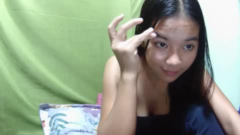 Urskinnygirl4u18 - ROSE ROOM online show from March 2025 04:49:02 AM