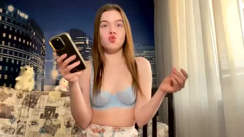 Hannah online show from March 2025 12:33:02 PM