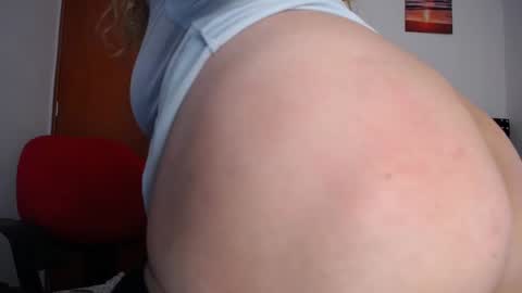 Eveling Blanco  online show from March 2025 04:06:02 PM