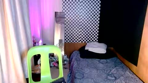 JEm online show from February 2026 06:26:01 AM