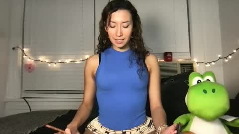 Lily online show from December 2025 01:47:01 AM