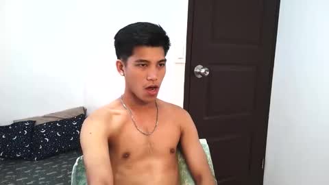 Snapshot of ursweetie_boy chatting on March 2026 04:15:02 AM ursweetie_boy online show from March 2026 04:15:02 AM